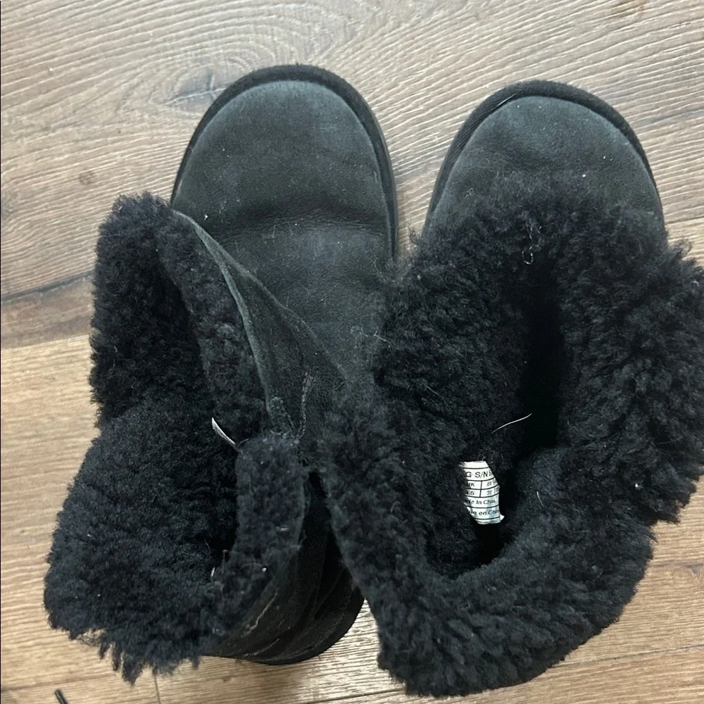 Ugg Boots ! Size 6
